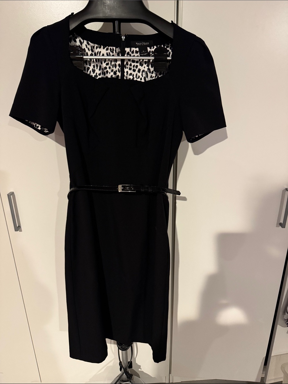 White House Black Market Black Short-Sleeve Belted Knee Length Dress
